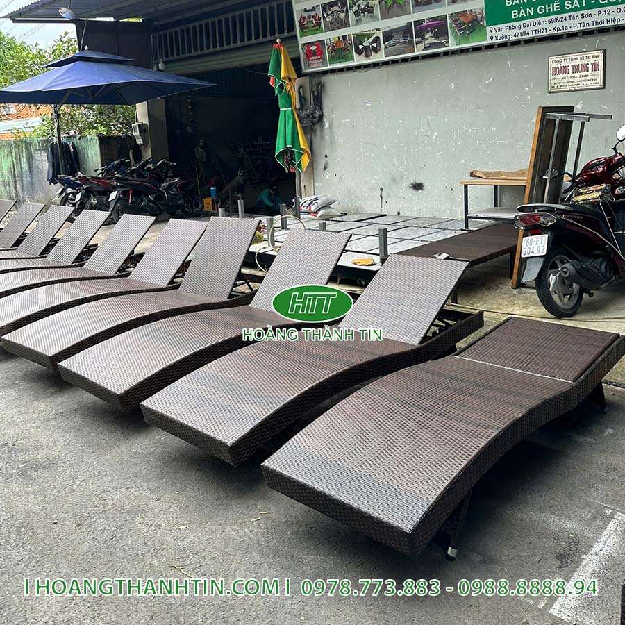 Giường tắm nắng HTT 37