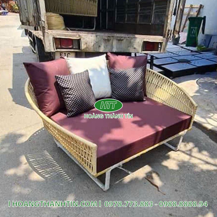 Giường tắm nắng HTT 39